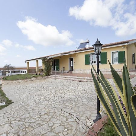 Villa Raimonda Putifigari Exteriör bild